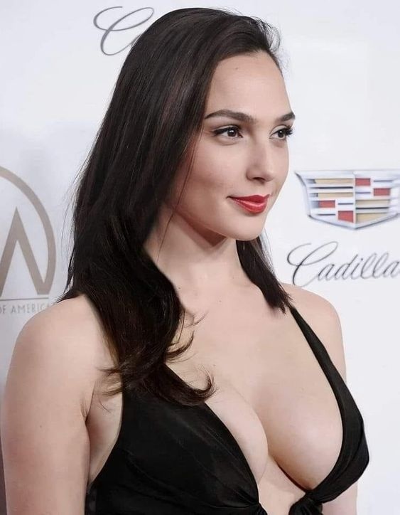 amy felts add has gal gadot ever posed nude photo