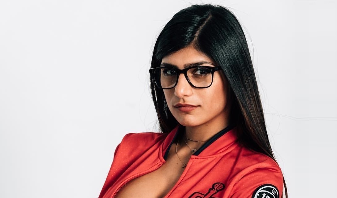 dominick velez recommends mia khalifa bbc full pic