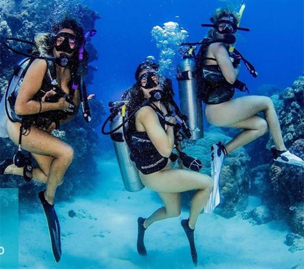 arcena recommends nude scuba diving pic