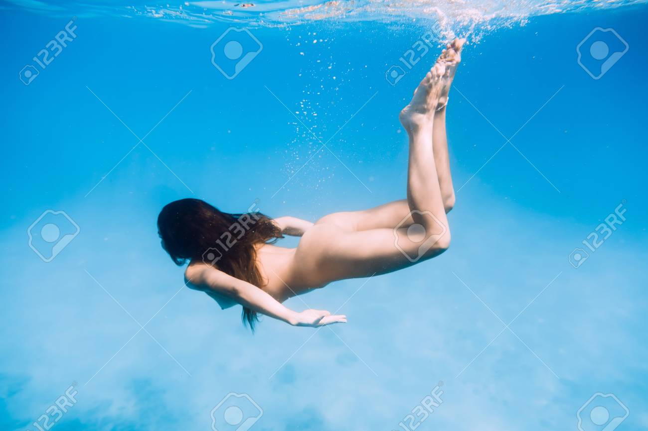 daysha curry recommends naked women swimming underwater pic