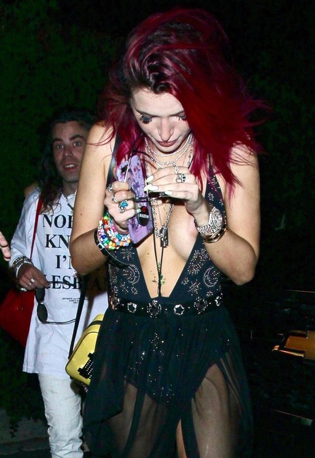 connie bradford recommends bella thorne nip slip pic