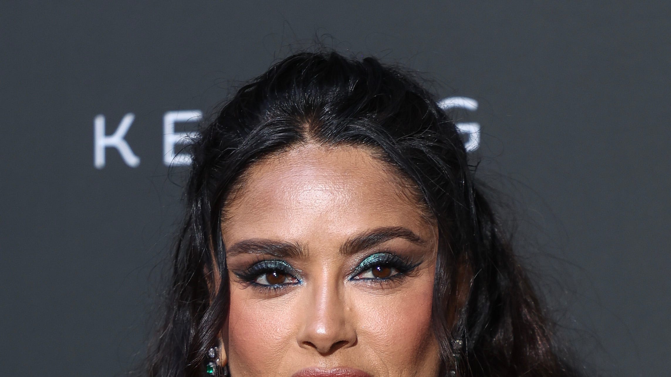 arielle miller recommends salma hayek cameltoe pic