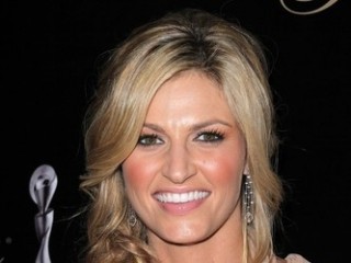 andrew bonn add photo erin andrews peephole porn