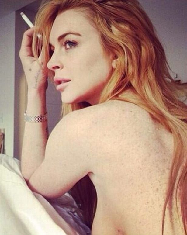 amanda beachler recommends Lindsay Lohan Topless Picture