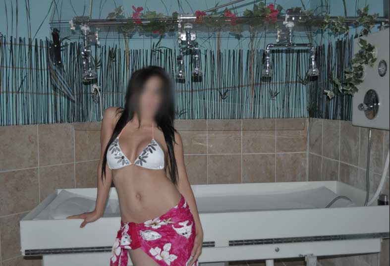 dale kay recommends massage parlor table shower pic