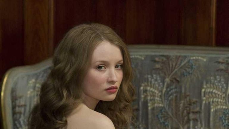 casey leitwein recommends emily browning leaked pic