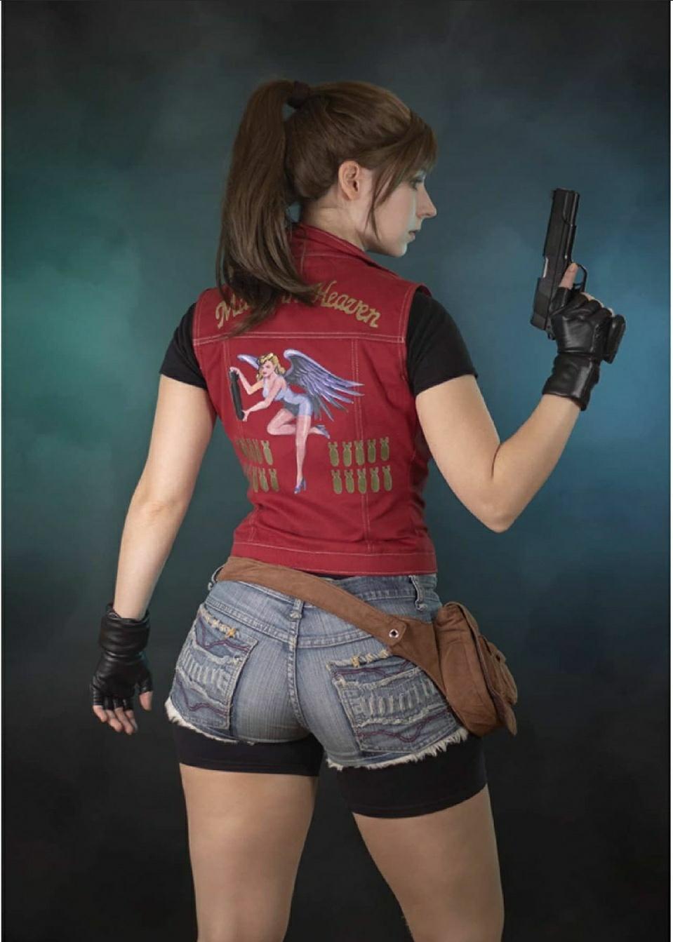 Best of Claire redfield butt
