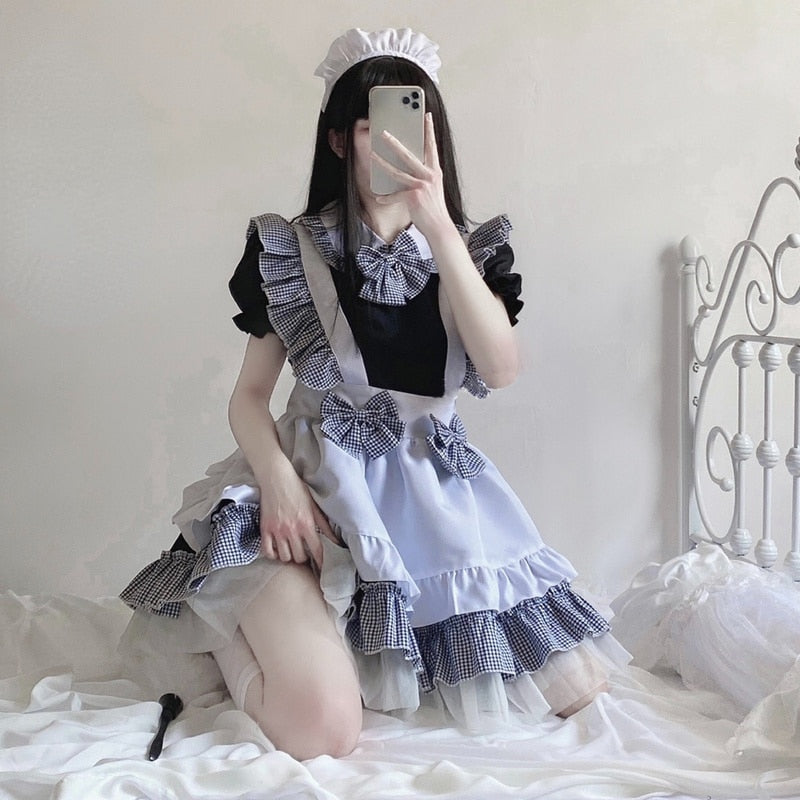 carl feiler recommends Pictures Of French Maid Outfits