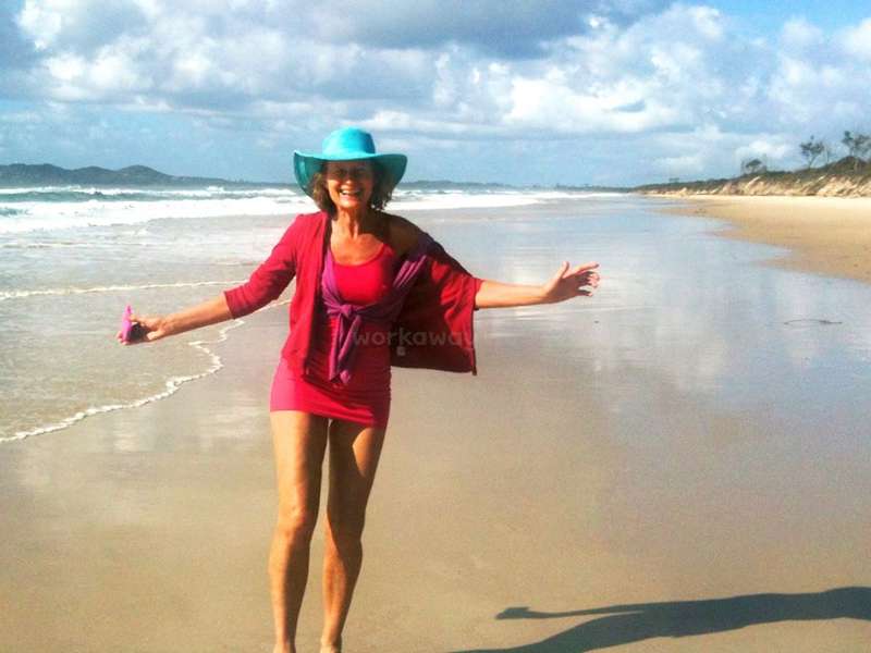 aimee lynn bailey recommends byron bay nude beach pic