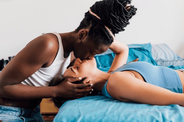 devon truax recommends Sexy Black Lesbians Kissing