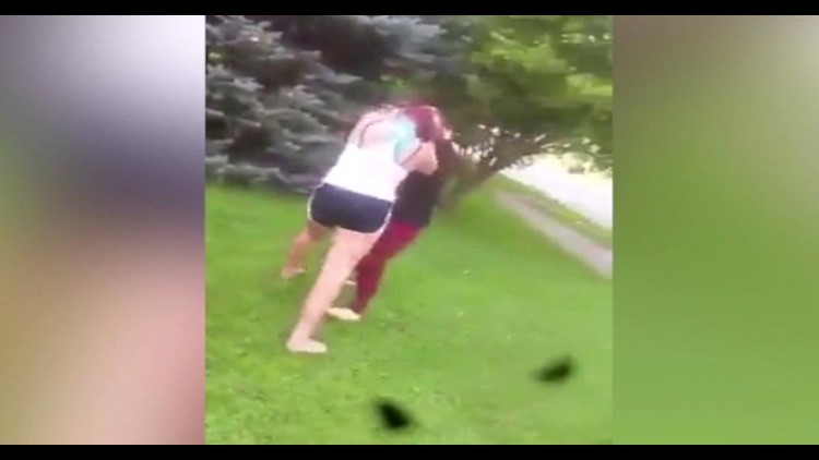 derek liddicoat share girl street fights caught on video photos
