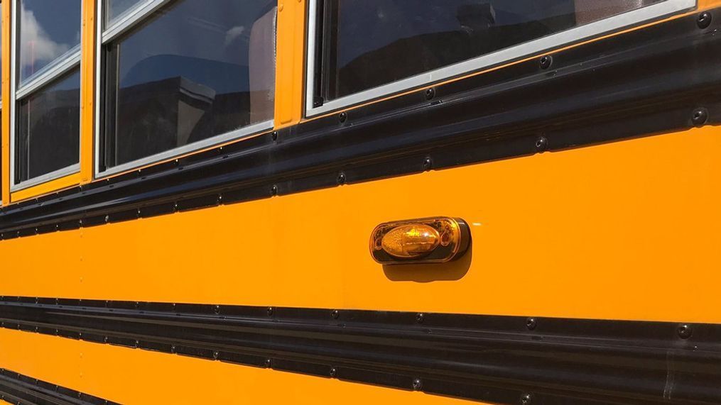 crystal ayers recommends Sex In School Bus