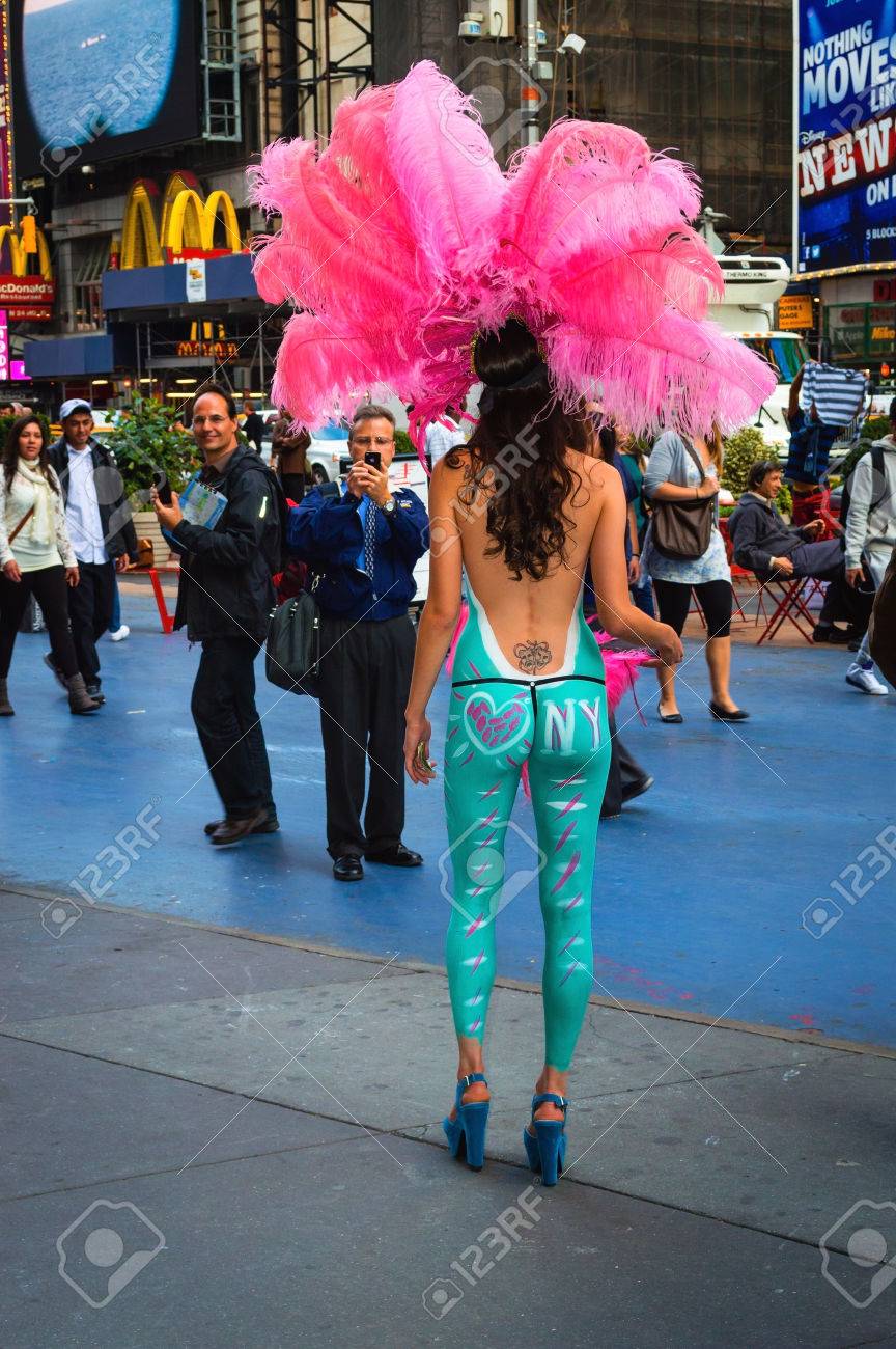 cynthia cavanaugh recommends times square body paint girl pic