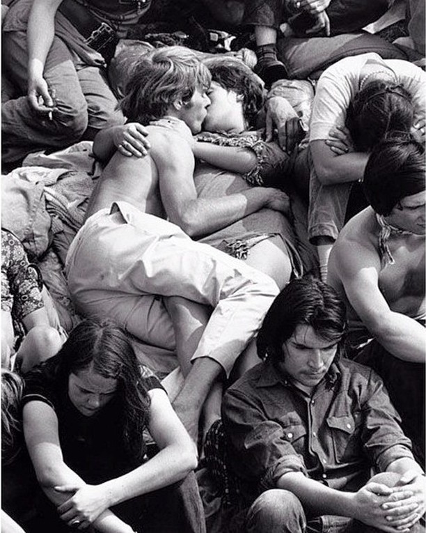 naked photos from woodstock