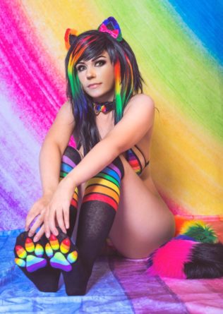 chelsea faubion share nude girl rainbow hair photos