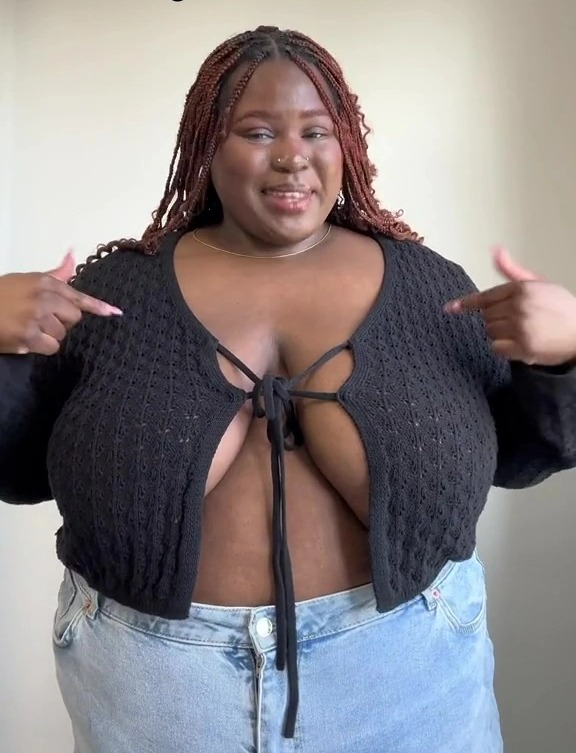 chubby girl huge boobs