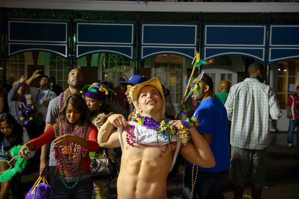 dirk dee recommends Flashing At Mardi Gras