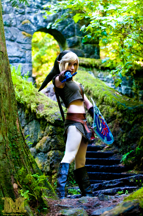 ali chalabi recommends girl link cosplay pic