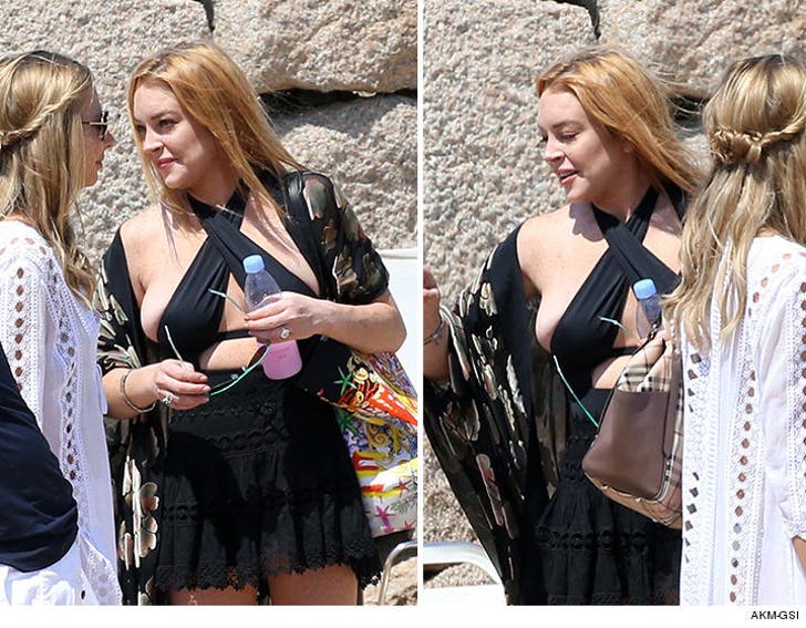 bryan loberg recommends lindsay lohan boobs pic