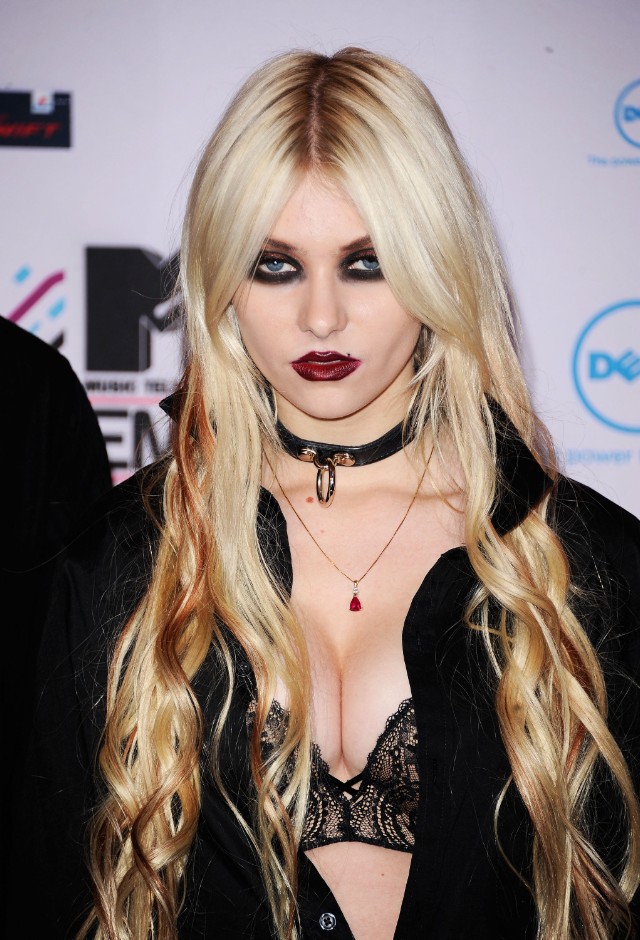 aina paul recommends taylor momsen and marilyn manson pic