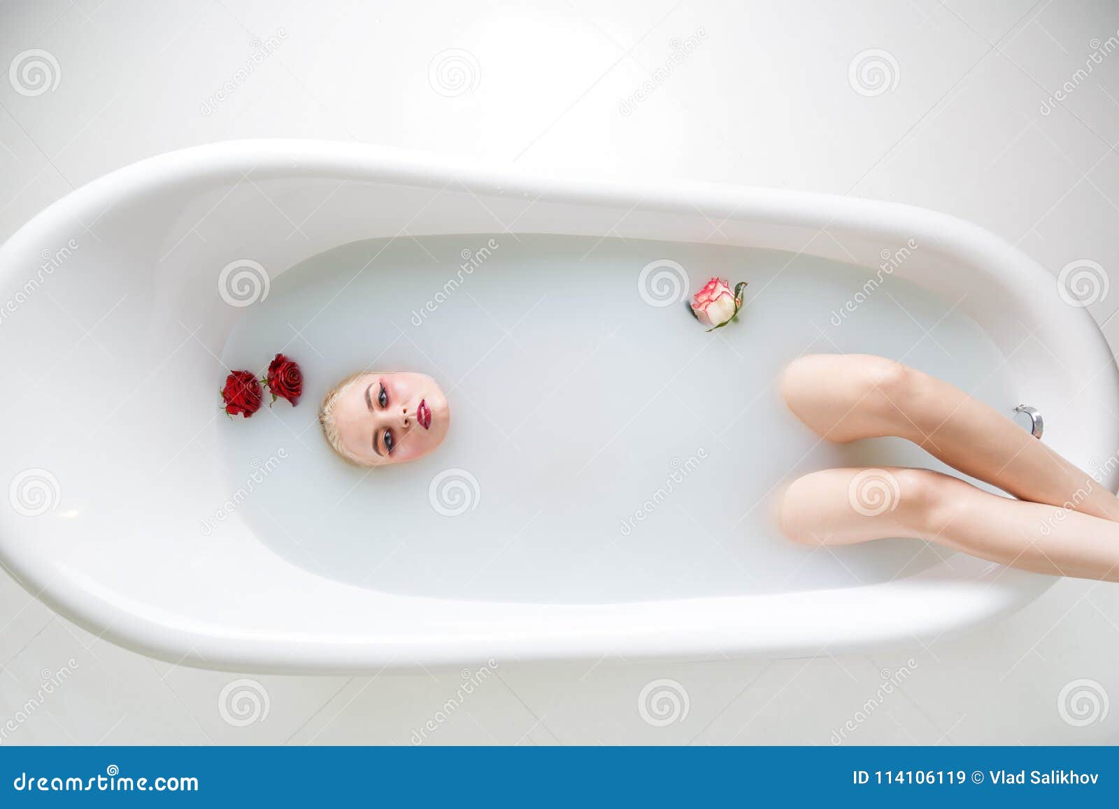 arshed rafiq recommends Vladik Takes A Bath