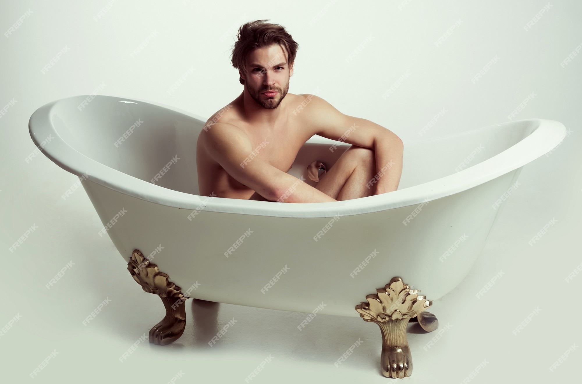 david a holt share naked in bath tub photos