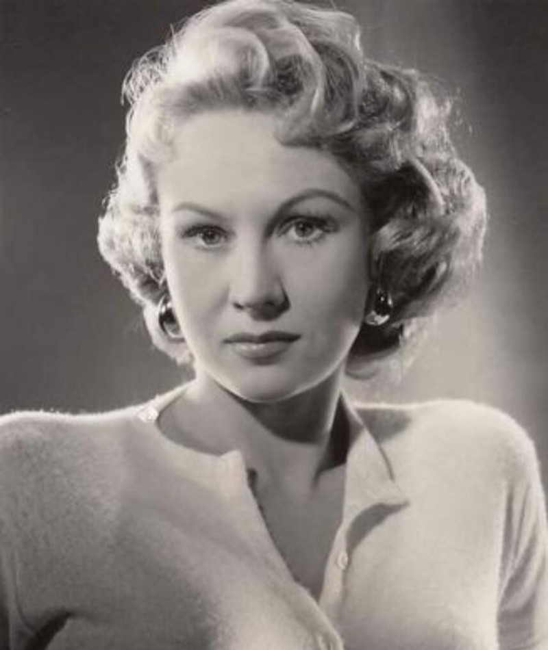 bradley pacholl recommends Virginia Mayo Naked