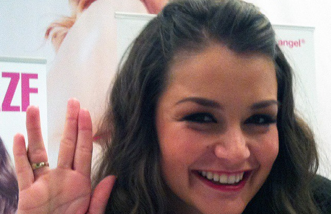 auntie kim recommends allie haze real name pic