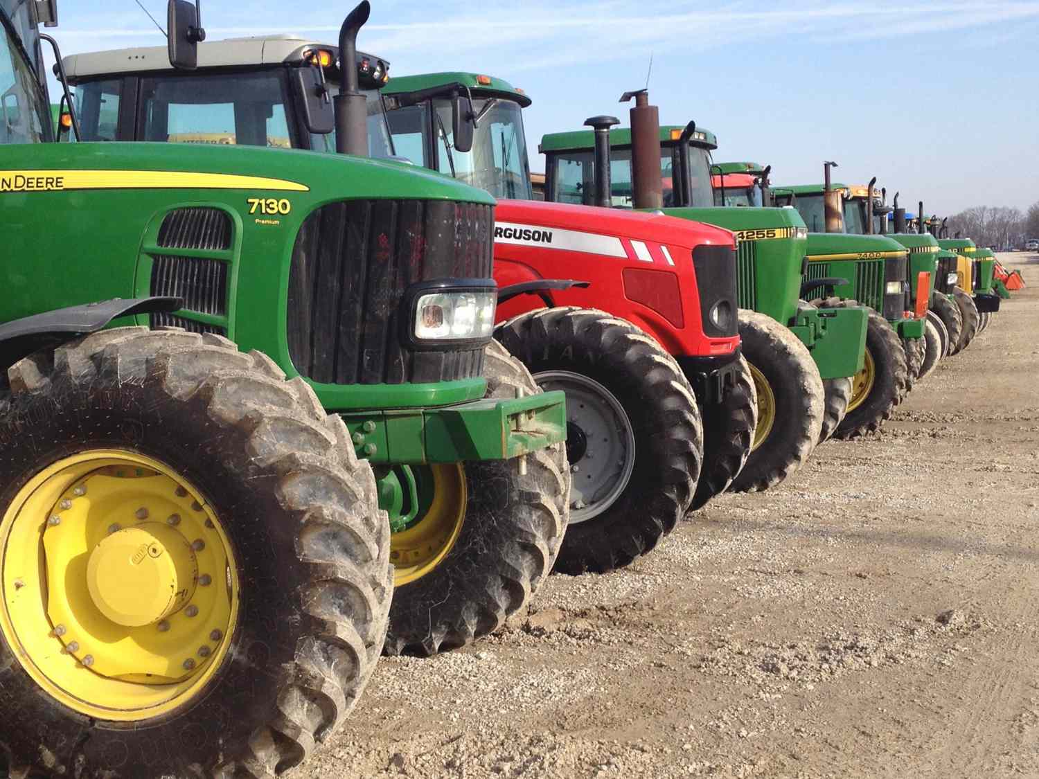 dale lewandowski recommends Pictures Of Tractors