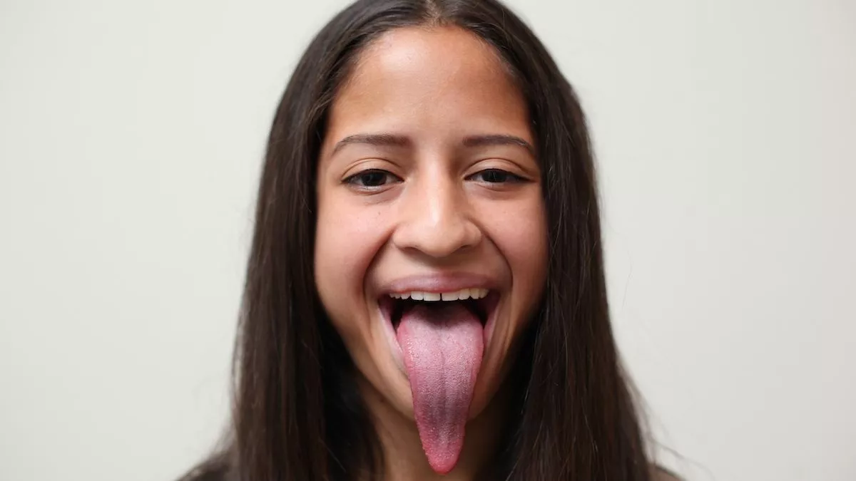 Chick With Long Tongue mckenzie facial