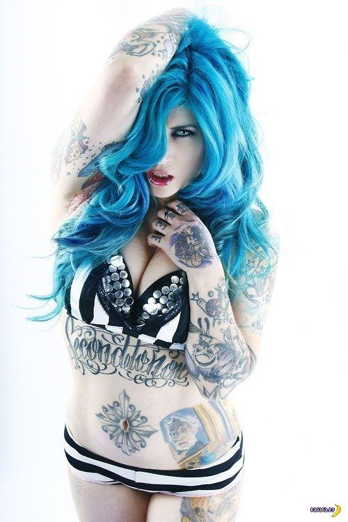 christine britz recommends blue hair tattoo girl nude pic