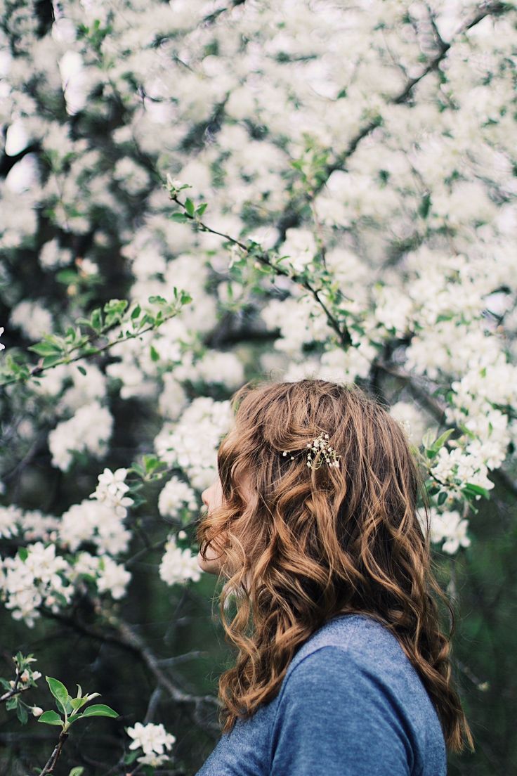 cevdet demir recommends tumblr girl photography spring pic