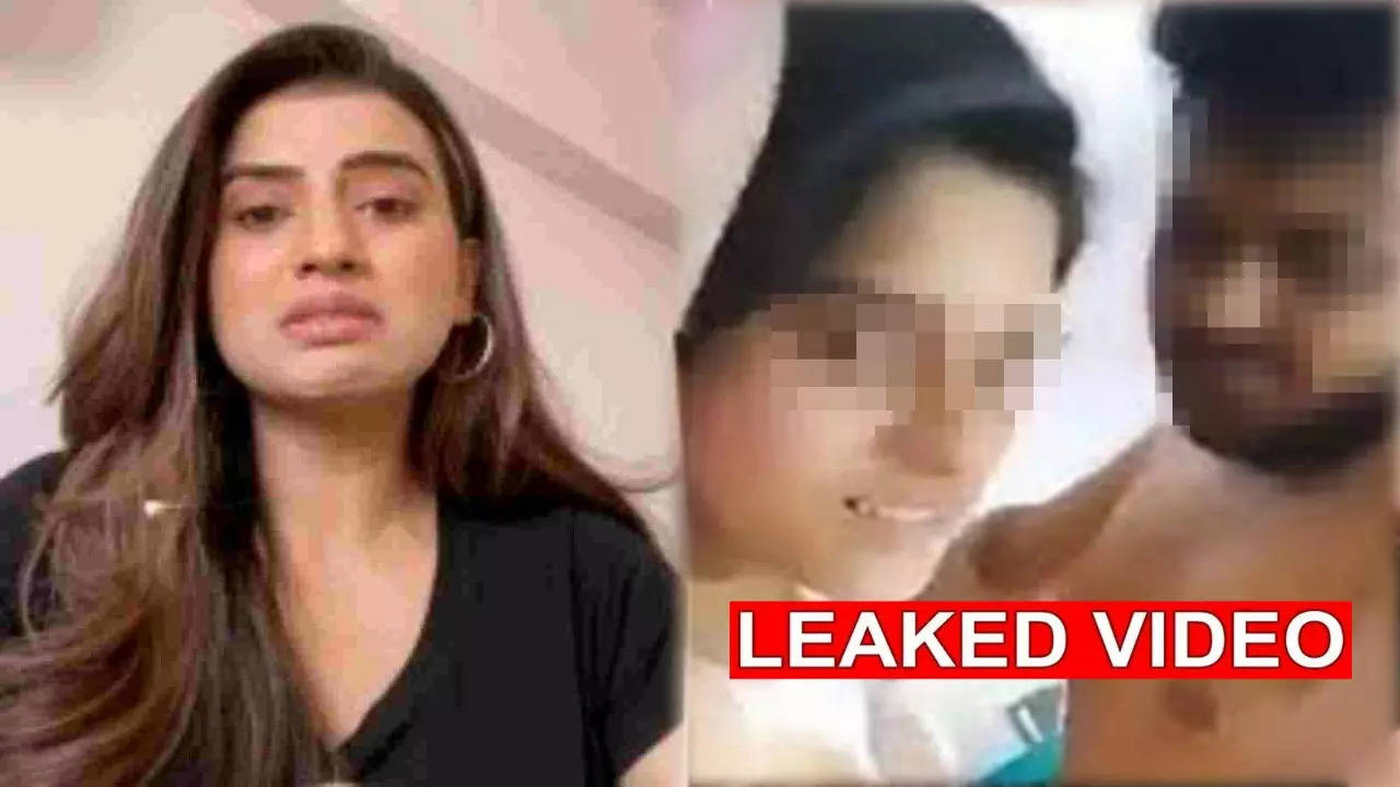 christine donadio add photo kareena kapoor leaked mms