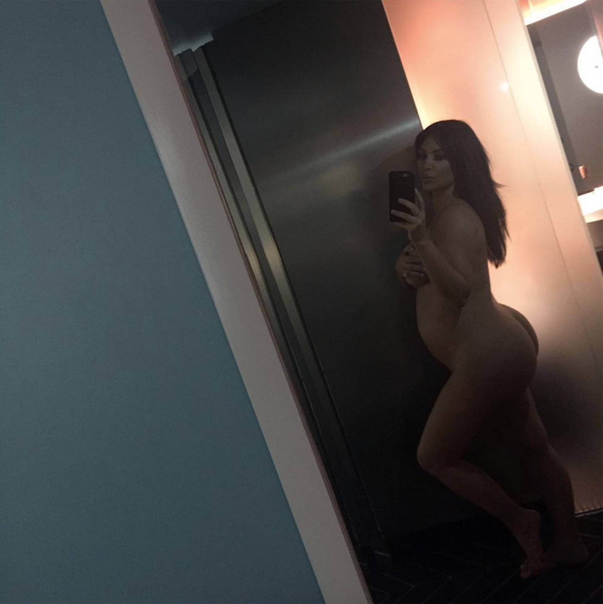 annakay brown recommends kim k porn pics pic
