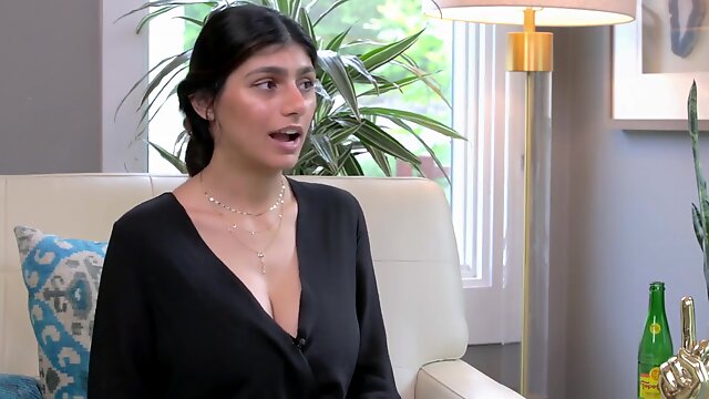 mia khalifa full porn