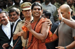 deri permana recommends ranjitha and nithyananda video pic