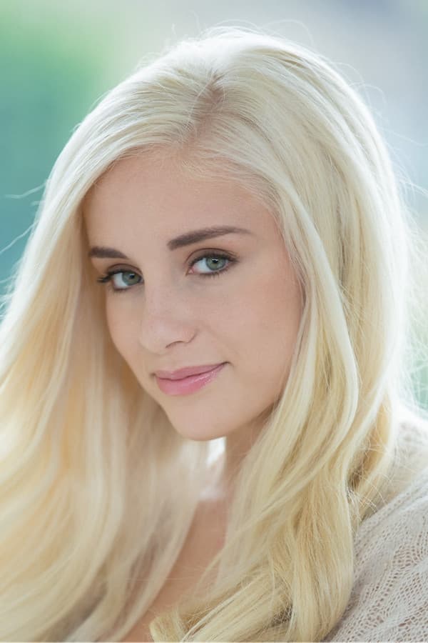 arika hawkins add naomi woods the right size photo