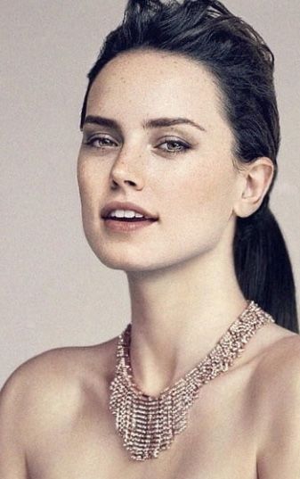 brian tropp add photo daisy ridley nip