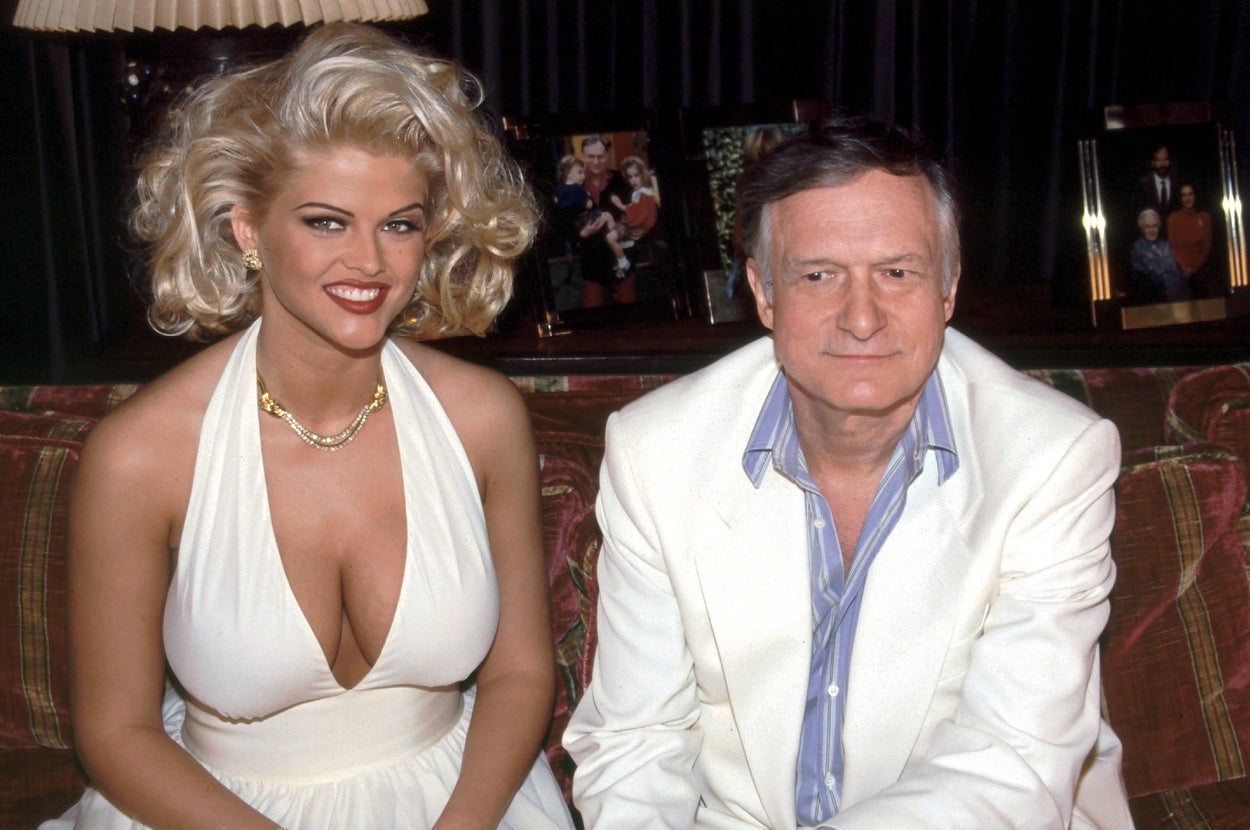 conner macmanus recommends anna nicole smith hot tub pic