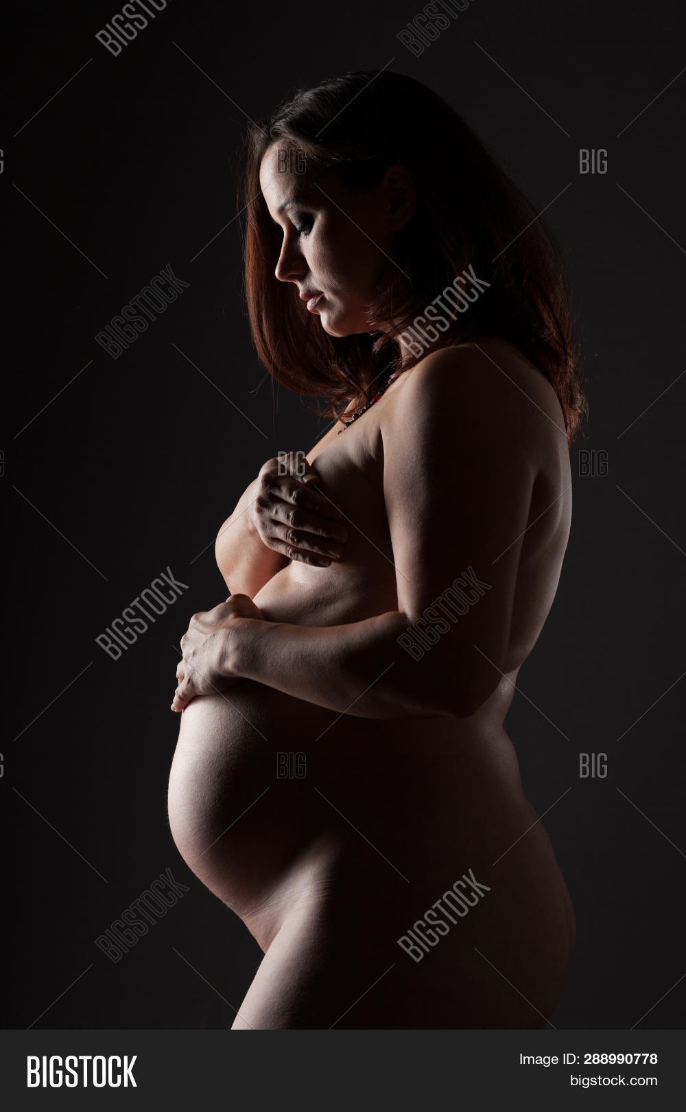 arjun jolly share nude pregnant woman photos