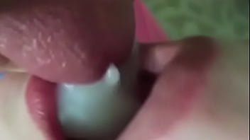 chelsey good share slow mo cum in mouth photos