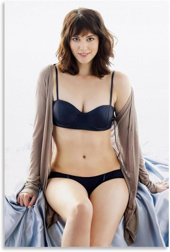 andrew wash share mary elizabeth winstead swimsuit photos