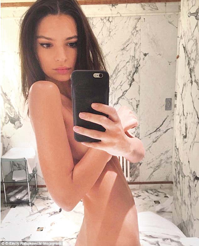 andrew noll recommends emily ratajkowski pussy nude pic