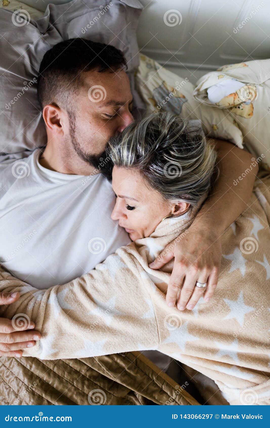 arvin madriaga share sleeping wife photos photos