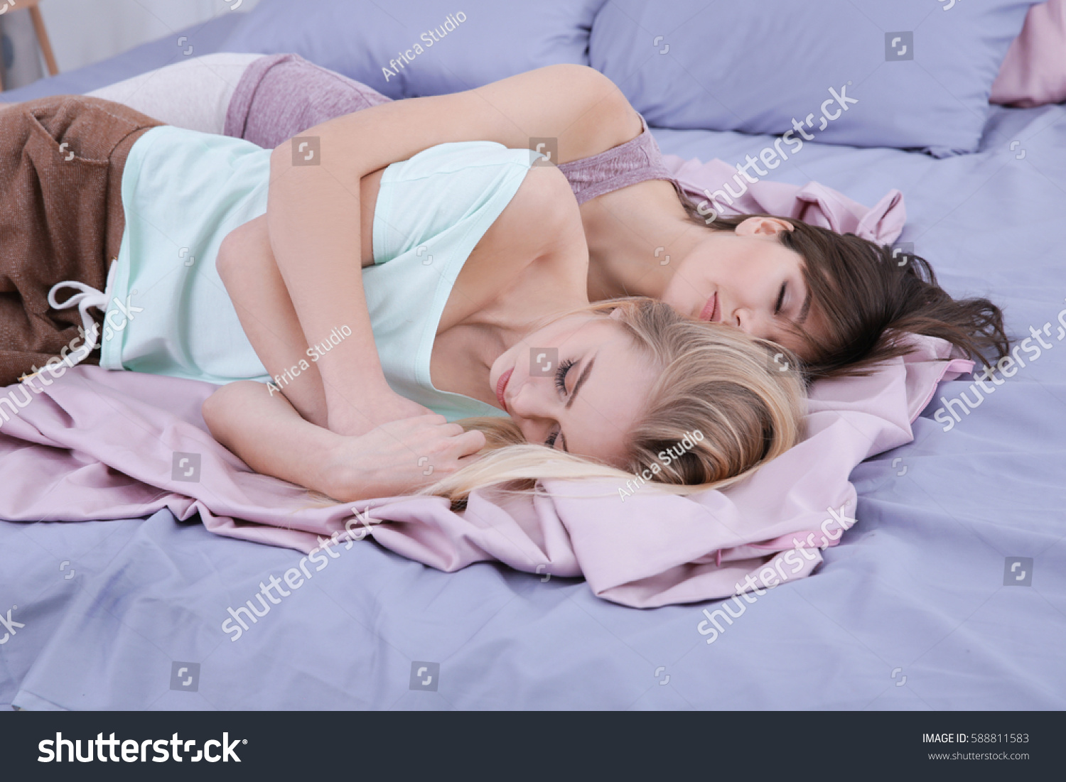 daljeet singh recommends sleeping lesbian sex videos pic
