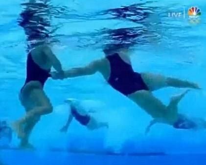 Womens Water Polo Underwater Fights of raven