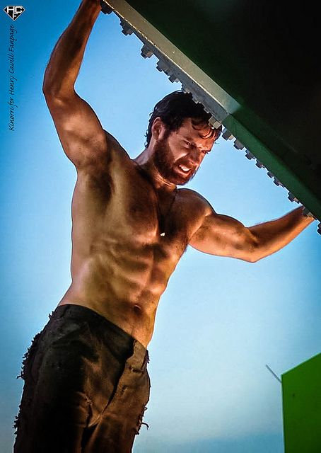 demetrius midsummers share henry cavill full frontal photos