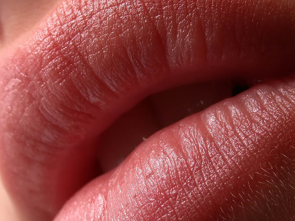 becky sadler recommends close up lips pic