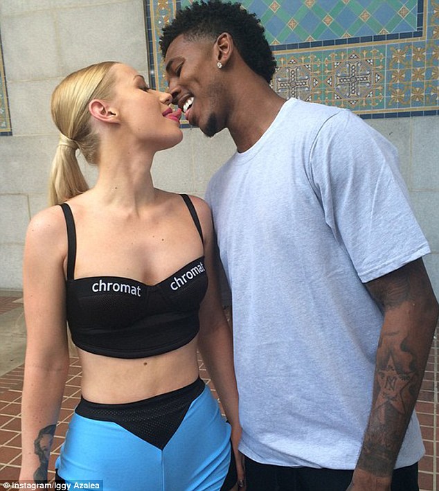 Iggy Azalea Full Sex Tape farts page