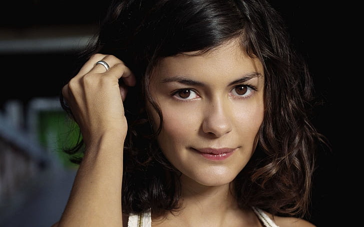 daniel kakiesh share audrey tautou hot photos